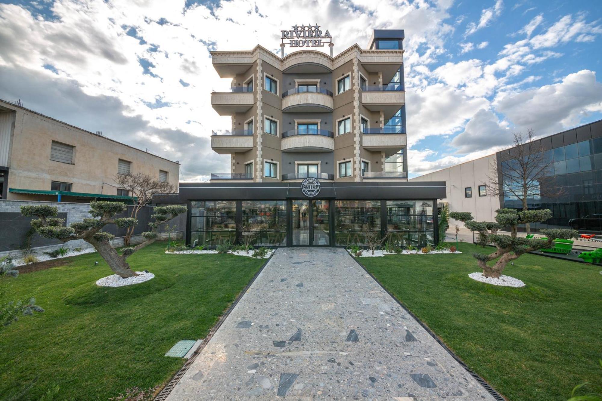 Hotel Riviera Kamez Exterior photo
