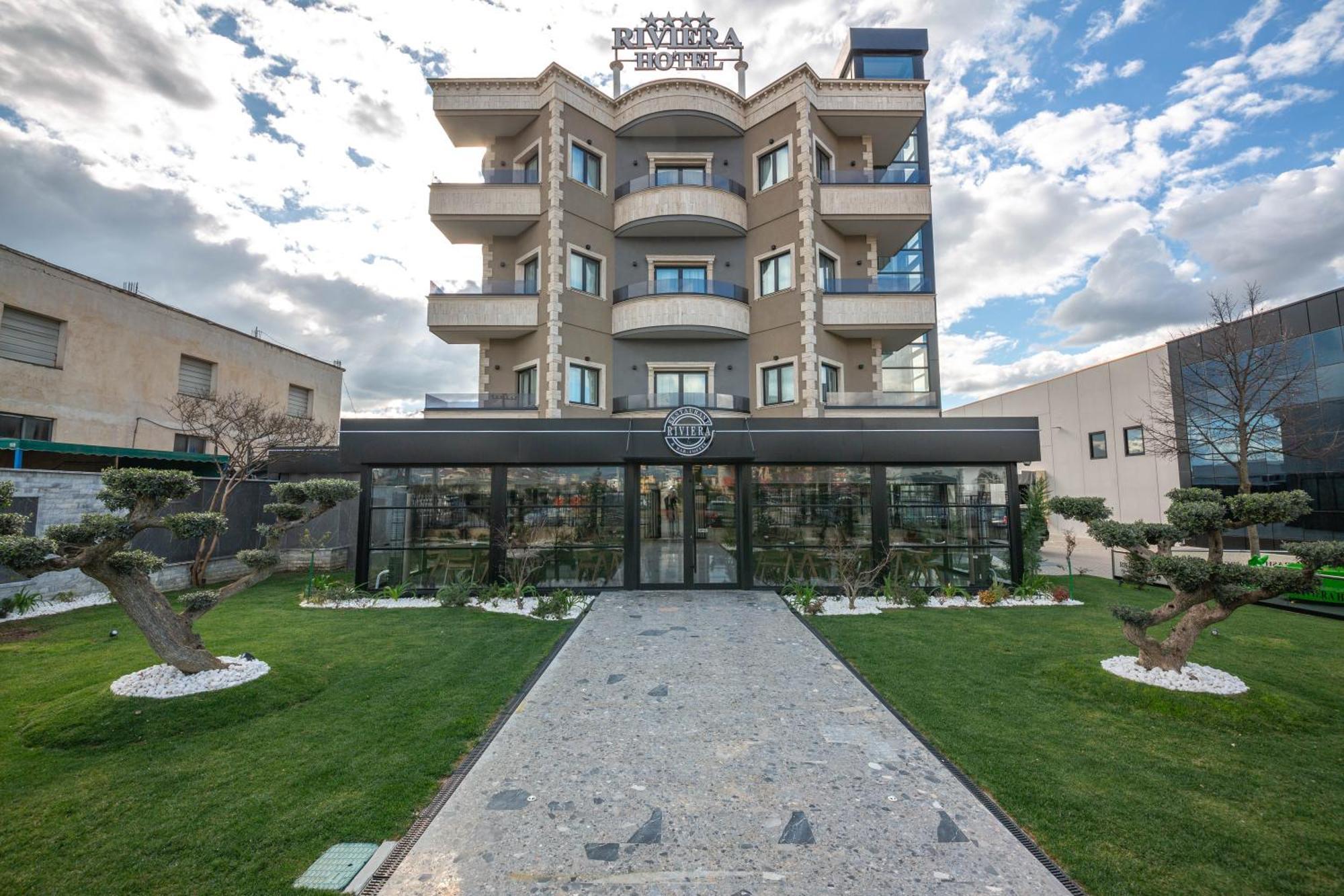 Hotel Riviera Kamez Exterior photo