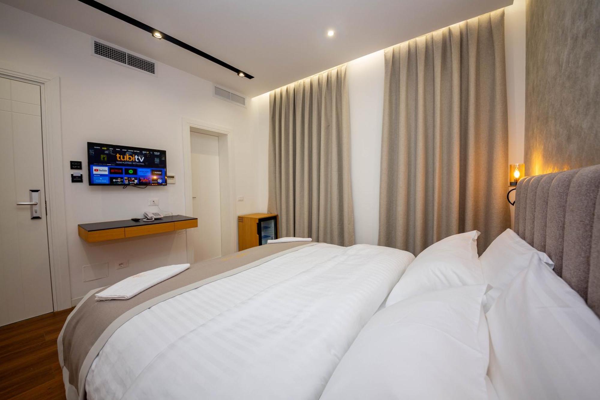 Hotel Riviera Kamez Room photo